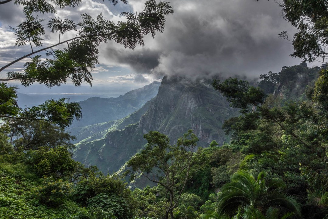 Usambara Mountains, Lushoto countryside, Mtae panoramic ridge, Lukozi/Malindi village