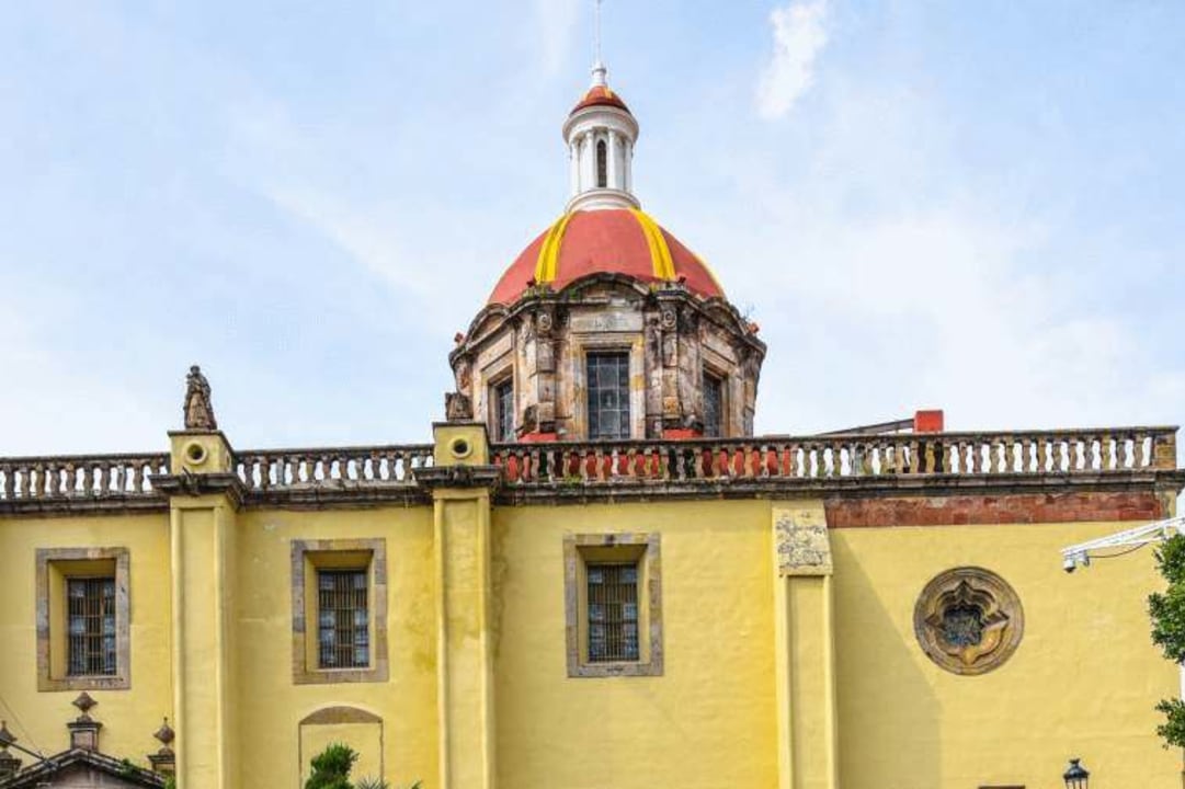 La Minerva, Monumento a la Estampida, campos de agave azul, pueblo mágico de Tequila