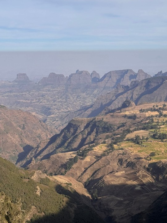 Imet Gogo viewpoint, Jinbar Waterfall, Sankaber Camp, Chennek Camp