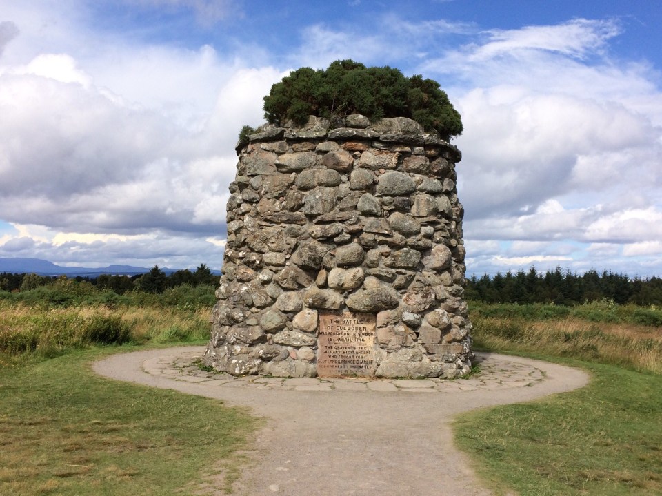 Great Glen, Loch Ness cruise, Urquhart Castle, Culloden Battlefield