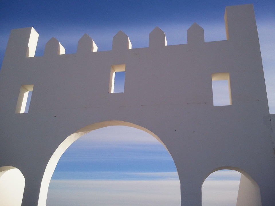 Amphitheatre of El Jem, Matmata troglodyte houses, Chott el Jerid salt lake, Douz dunes