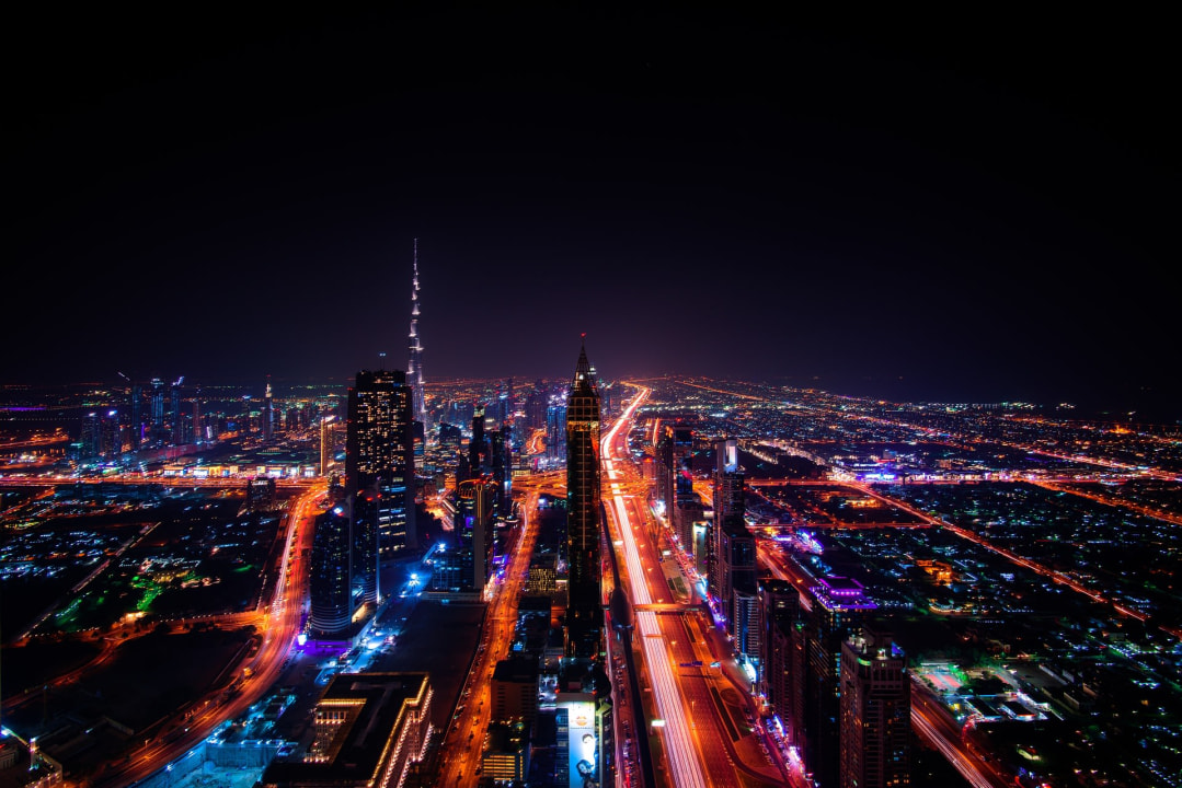Dubai city scenes, hotel pickup and drop-off, air-conditioned vehicle