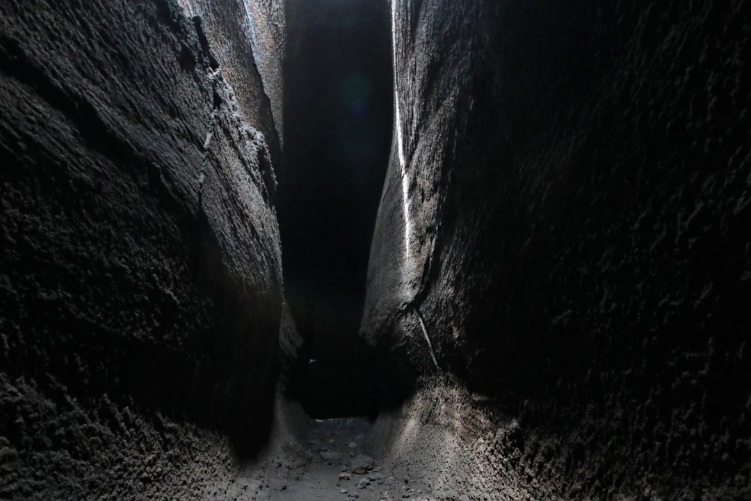 Serracozzo Cave, Bove Valley, Serra delle Concazze