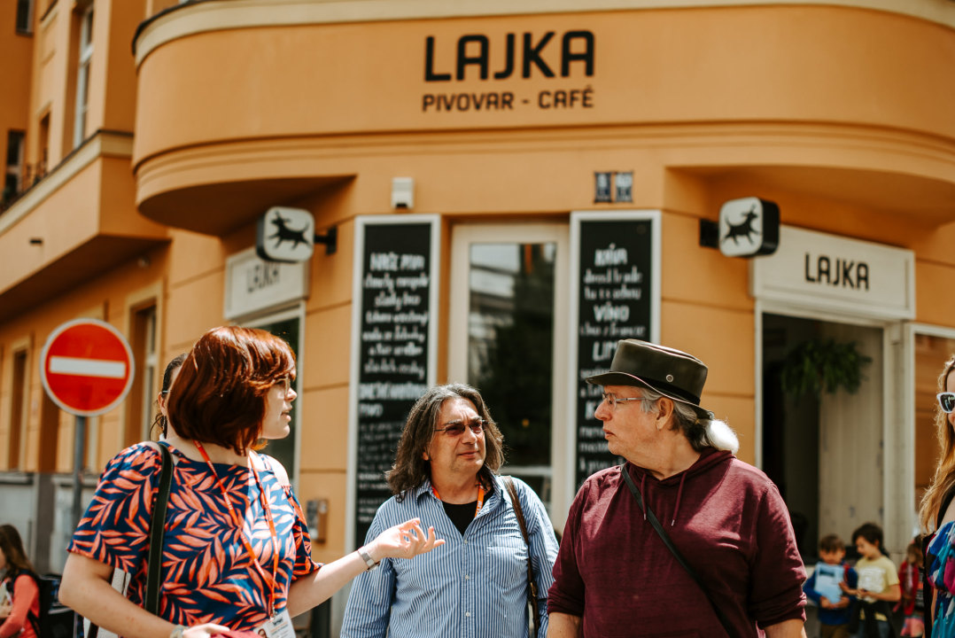 Václavské nám., Vinohrady cafes, Žižkov bars