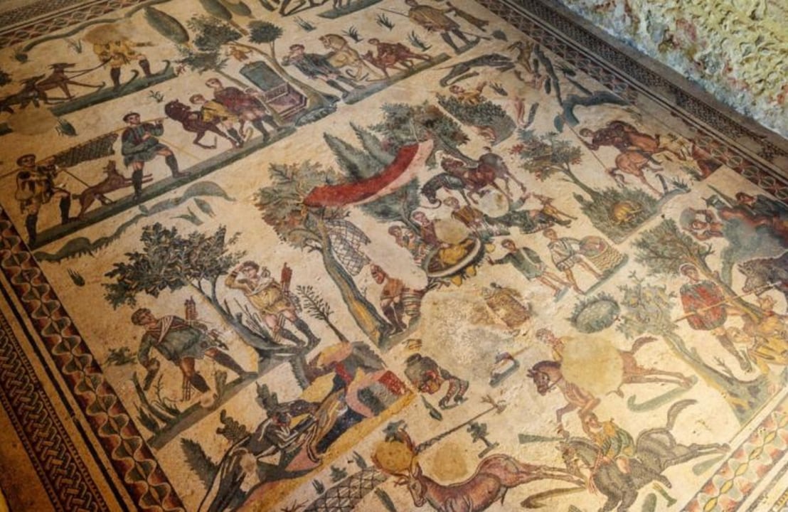 Roman Villa in Piazza Armerina, Scalinata di Santa Maria del Monte, Caltagirone alleyways