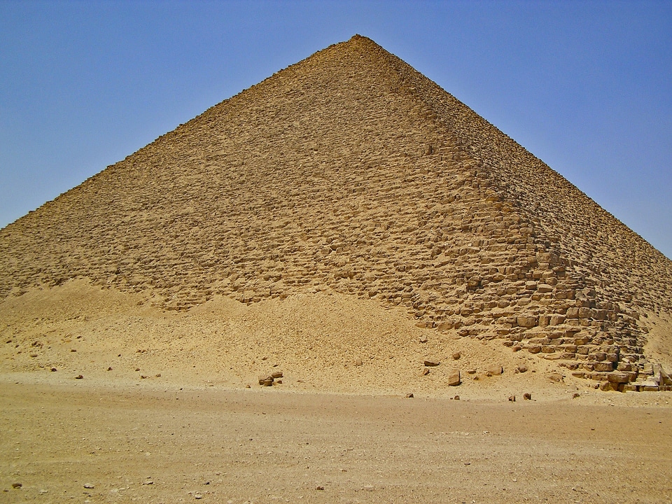 Red Pyramid, Bent Pyramid, Step Pyramid of Djoser, Statue of Ramses II
