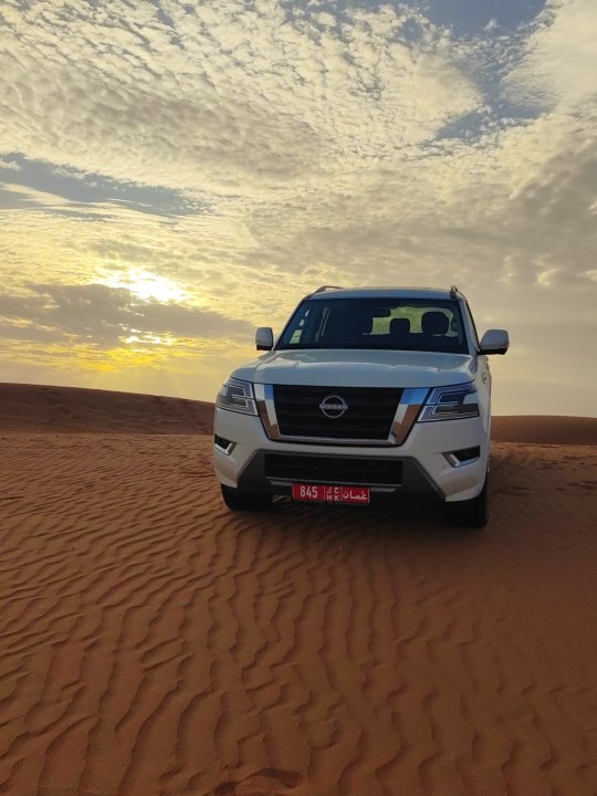 Dubai departure, Abu Dhabi pickup, UAE-Oman border crossing, Muscat arrival