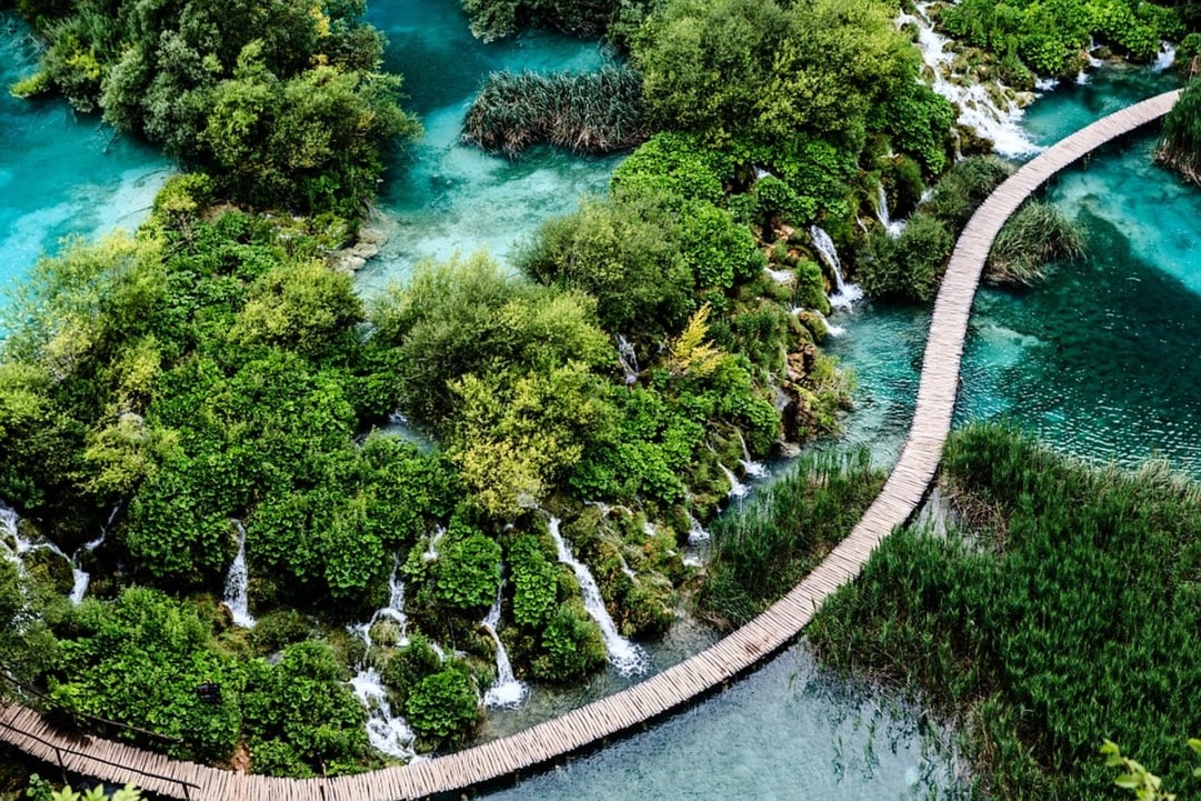 Plitvice Lakes National Park, 16 terraced lakes, limestone canyon, electric boating
