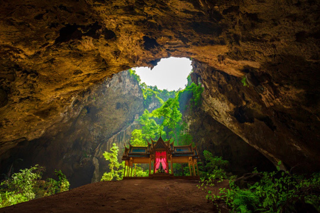 Laem Sala Beach, Phraya Nakorn Cave, Khao Sam Roi Yot National Park
