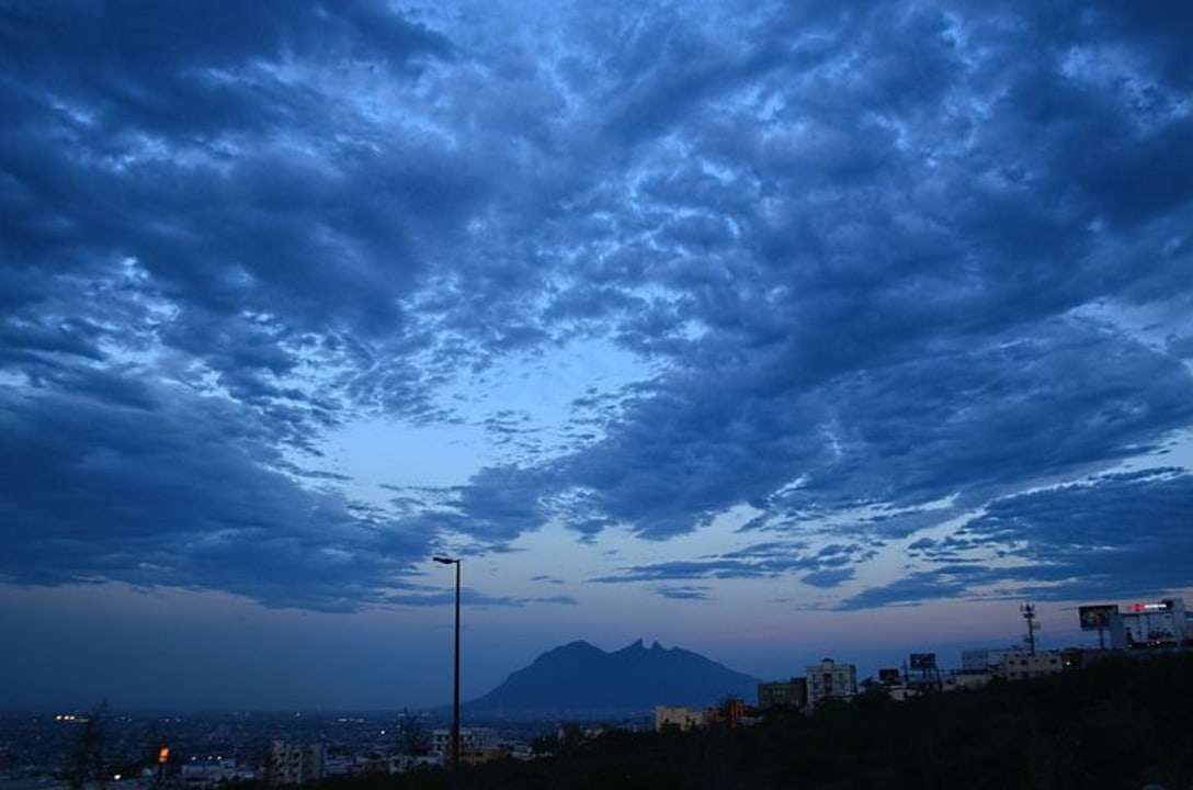 Paseo Santa Lucia, downtown Monterrey, Fundidora Park