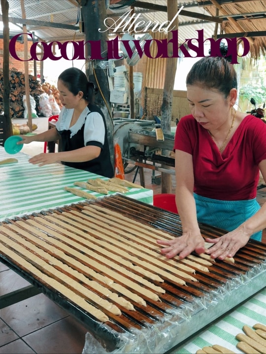 Cai Rang Floating Market, Mekong River and narrow canals, Ben Tre coconut palm waterways