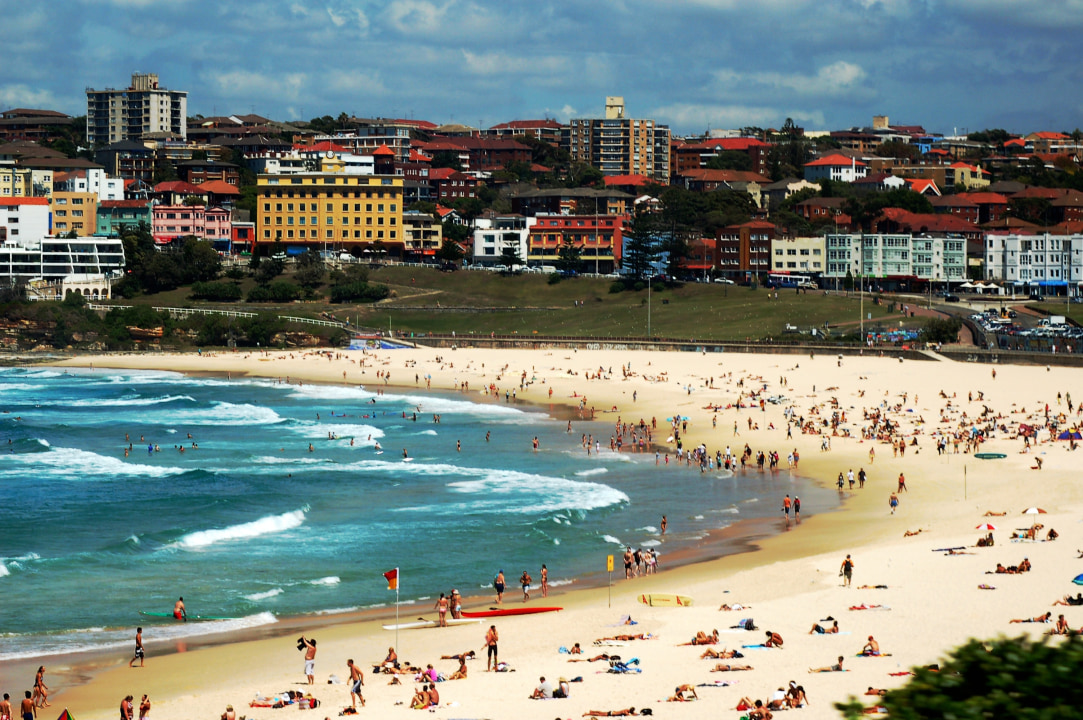 Bondi Beach, Bronte Beach and Bronte Baths, Mrs Macquarie's Chair, The Gap cliffs