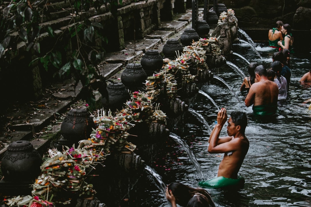 Mt Batur ridgelines, coffee plantation gardens, Tampak Siring Temple, Tirta Empul Temple