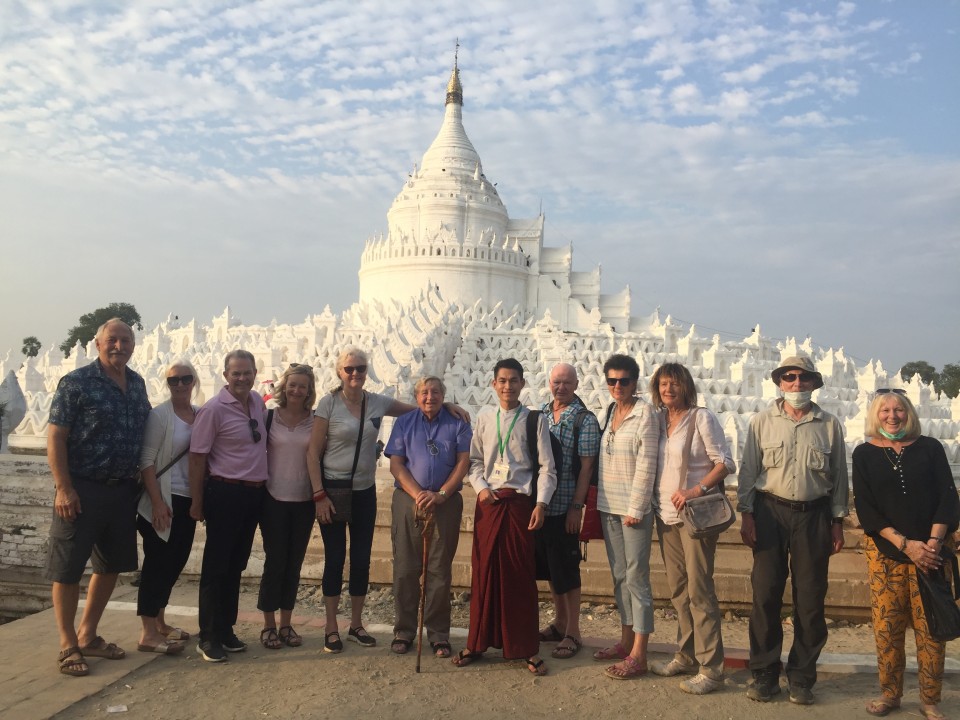 Mingun Pahtodawgyi, the Big Bell (90 tons), Kuthodaw Pagoda, Mandalay Hill