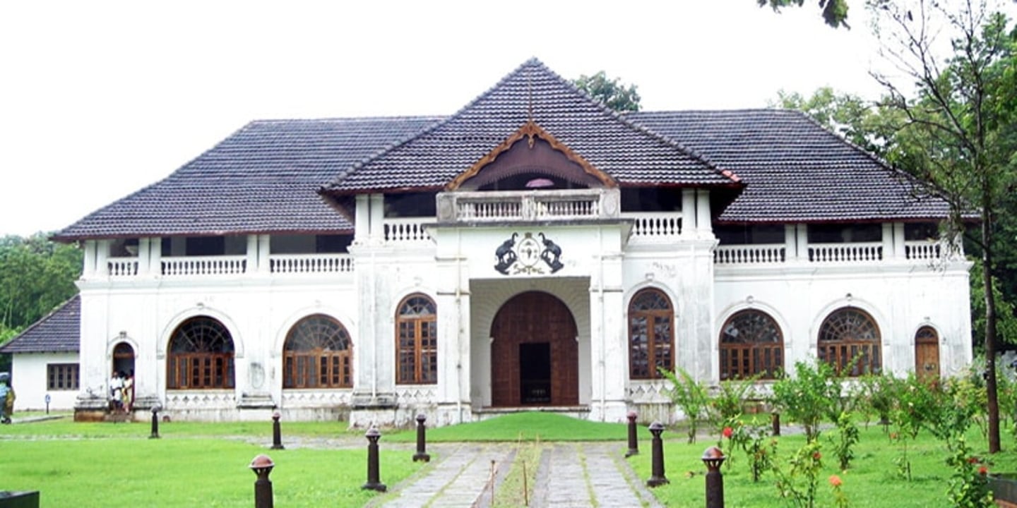 Dhobi Khana, St Francis Church, Chinese Fishing Nets, Dutch Palace