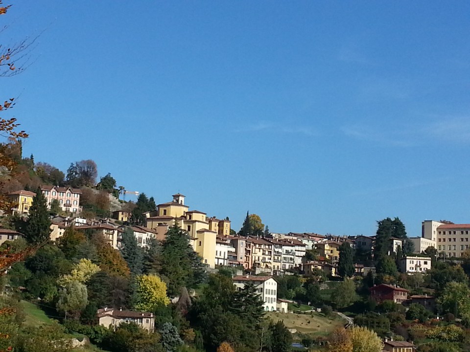 Città Alta lanes, Bergamo market squares, Taleggio D.O.P. and Formai de Mut D.O.P. tasting