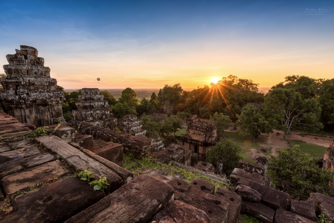 Angkor Wat, Bayon Temple, Ta Prohm Temple, Bakheng Hill sunset