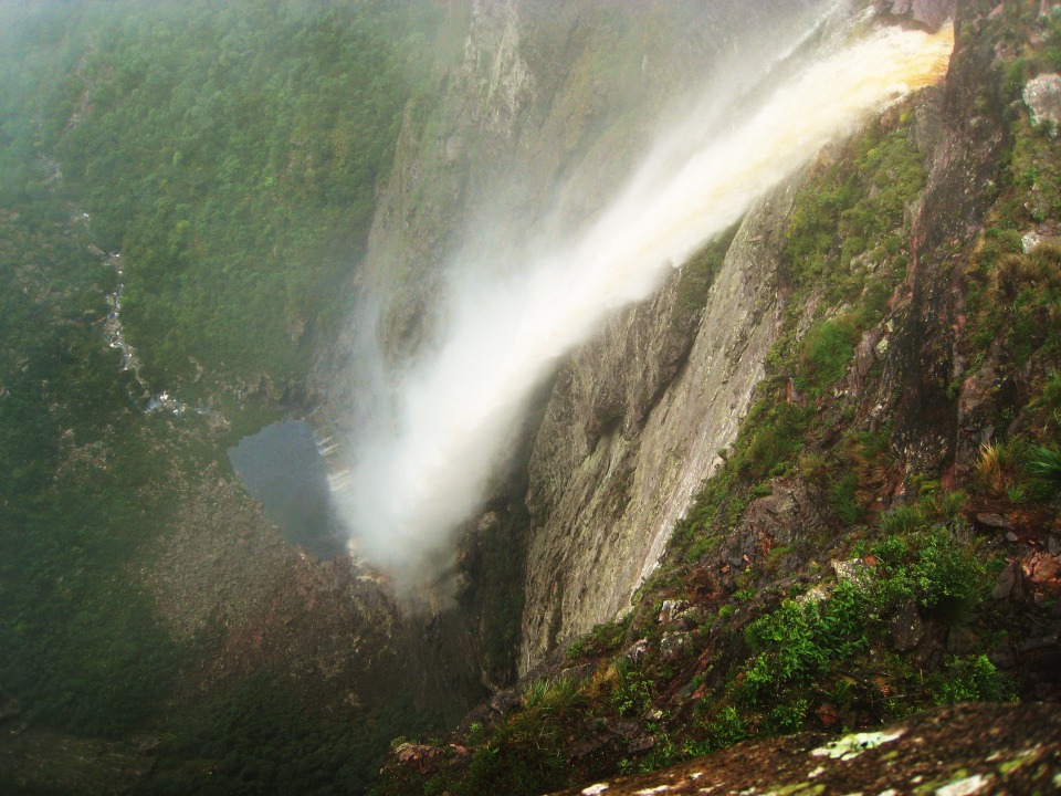 Salão de Areias Coloridas, Mosquito Waterfall, the mountain of Pai Inácio, Fumaça Canyon
