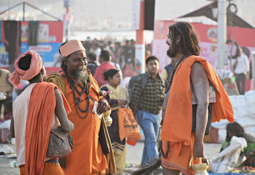 Mokshu Bhavan, Raja Harishchandra Ghat, Hanuman Mandir, Akhada