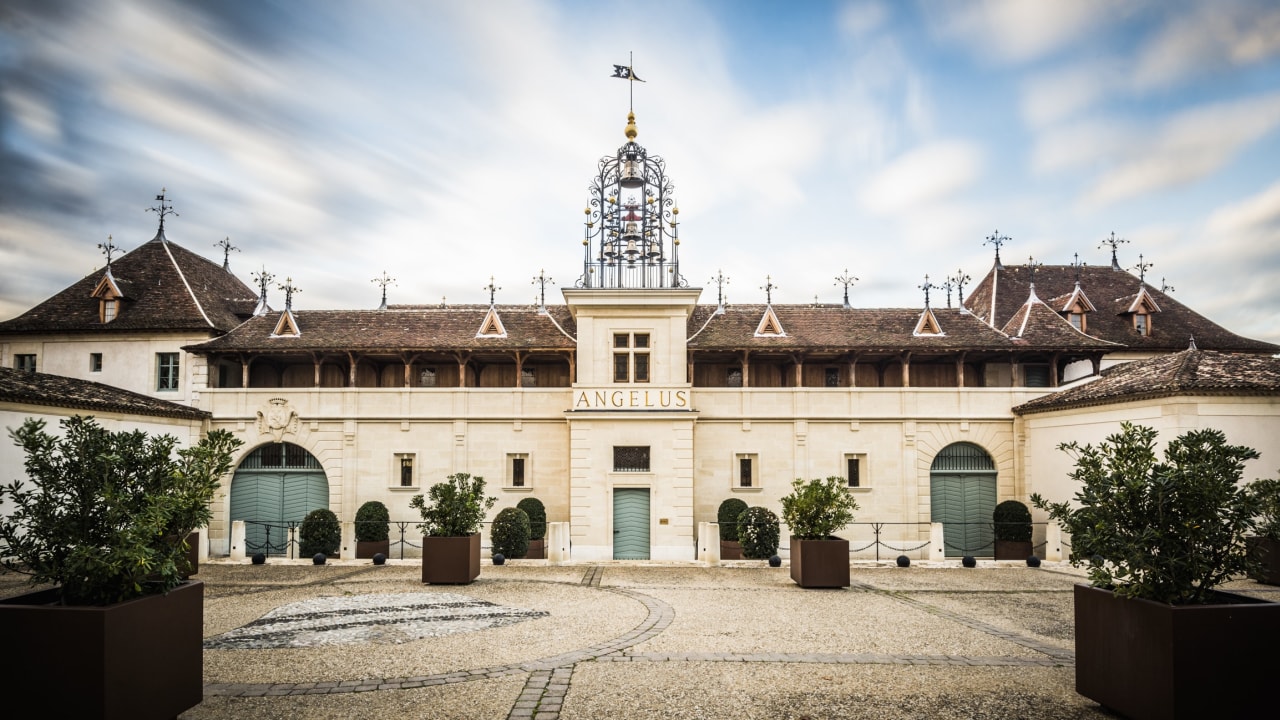 Saint-Émilion vineyards, Monolithic Church, Château Grand Cru Classé Saint-Émilion
