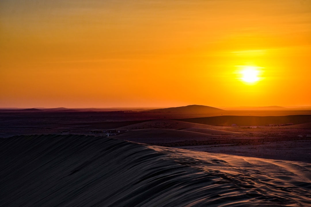Doha desert, Khor Al Udayd, white sand shorelines, Bedouin camps