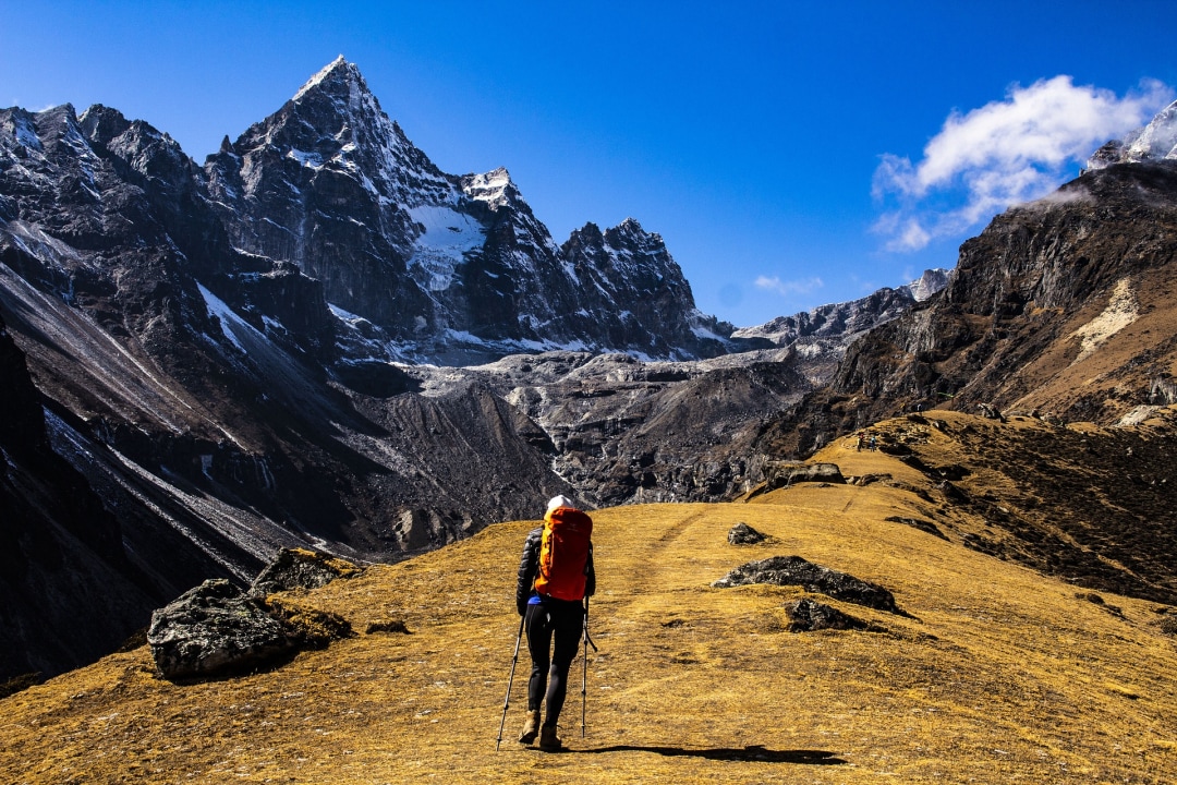 Tyangboche landing, Mt. Everest panorama, Tribhuvan International Airport approach