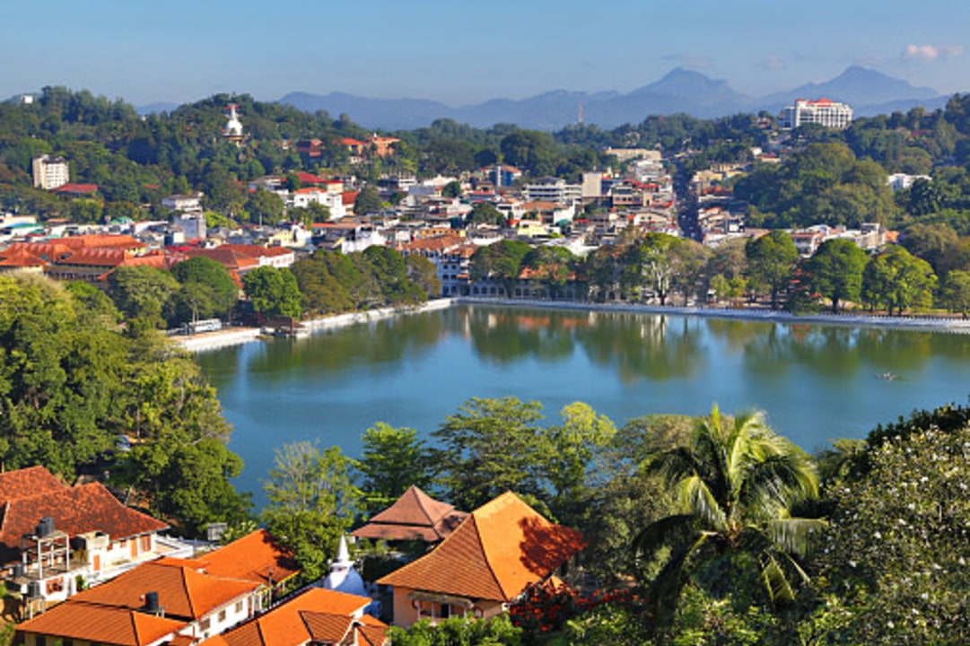 Temple of the Sacred Tooth Relic, Pinnawala Elephant Orphanage, Upper Lake valley views
