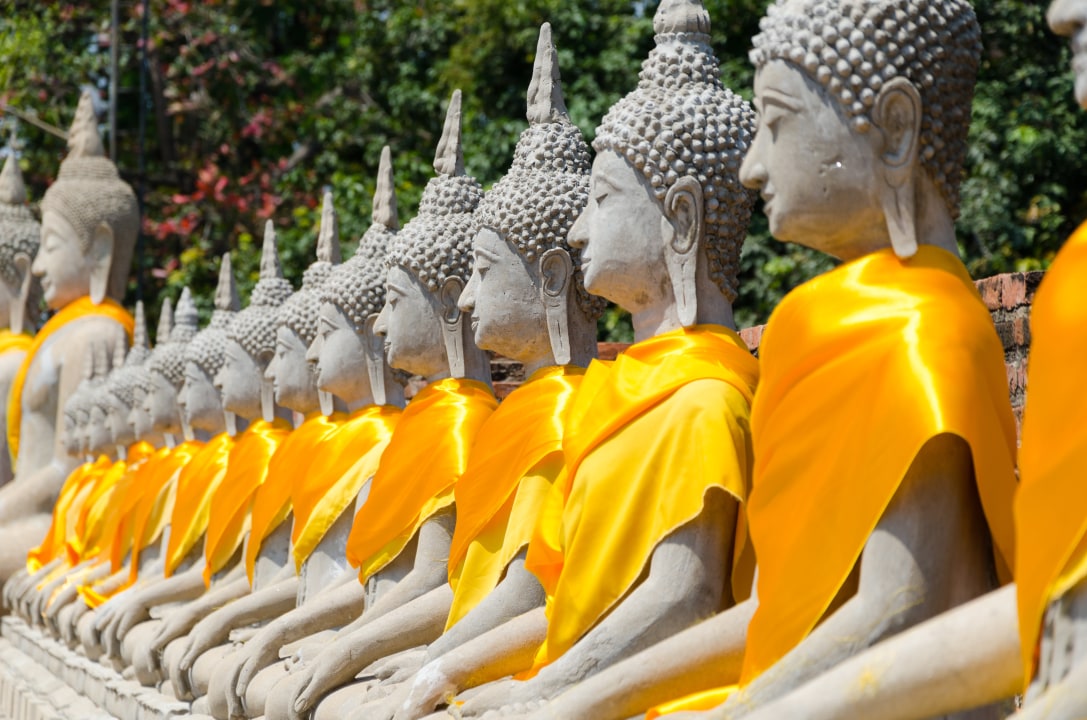 Bang Pa-In Royal Palace, Wat Phra Si Sanphet chedis, Wat Mahathat banyan-entwined Buddha