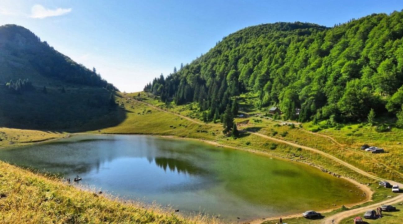 Zekova Glava summit, Pešića Lake between Zekova Glava and Crna Glava, Small and Large Šiško Lake