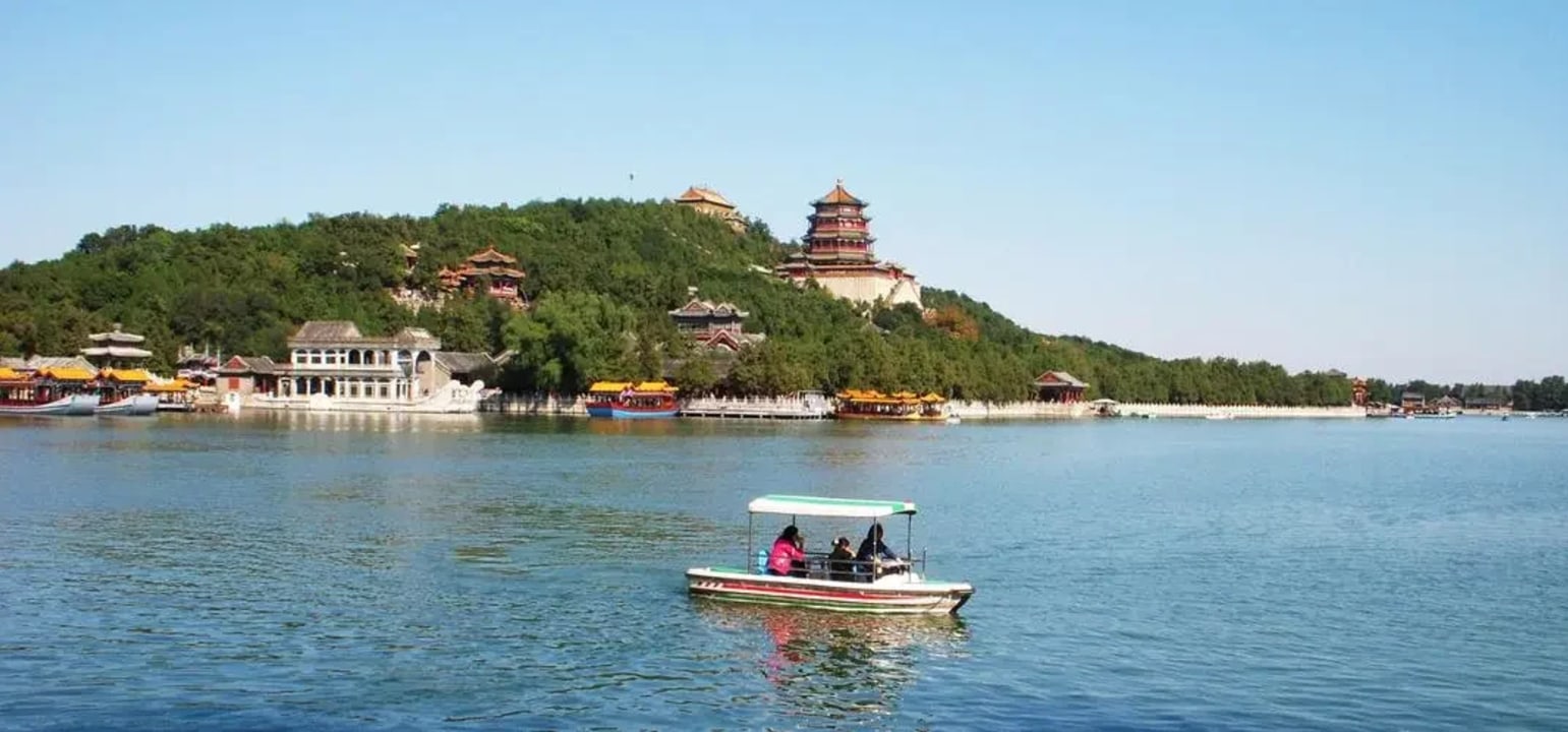 Mutianyu Great Wall beacons, Mutianyu toboggan ride, Summer Palace courtyards