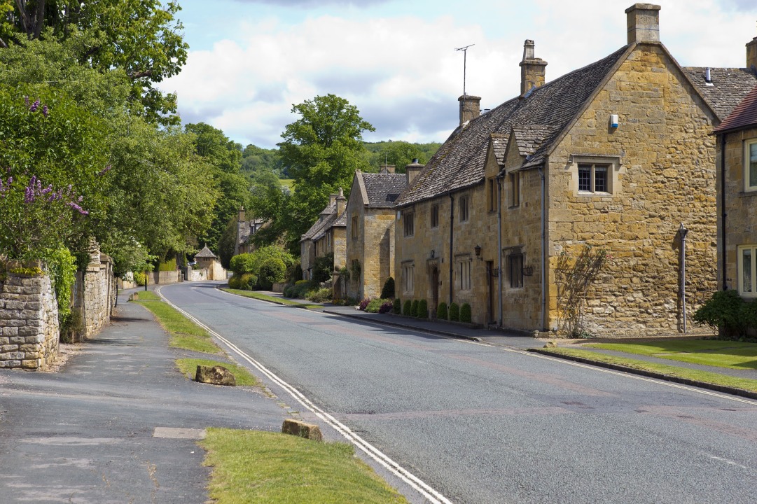 Bath streets, Castle Combe village lanes, Bibury riverside, Bourton-on-the-Water stone bridges