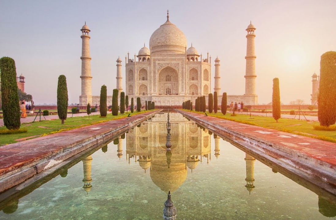 Sunrise at the Taj Mahal, Agra Fort ramparts, Tomb of I'timad-ud-Daulah, Agra's bazaars