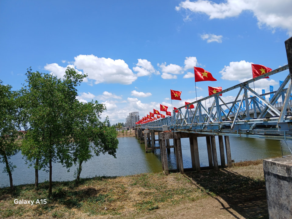 Imperial City of Huế, Perfume River, Phong Nha Cave, Thiên Đường Cave