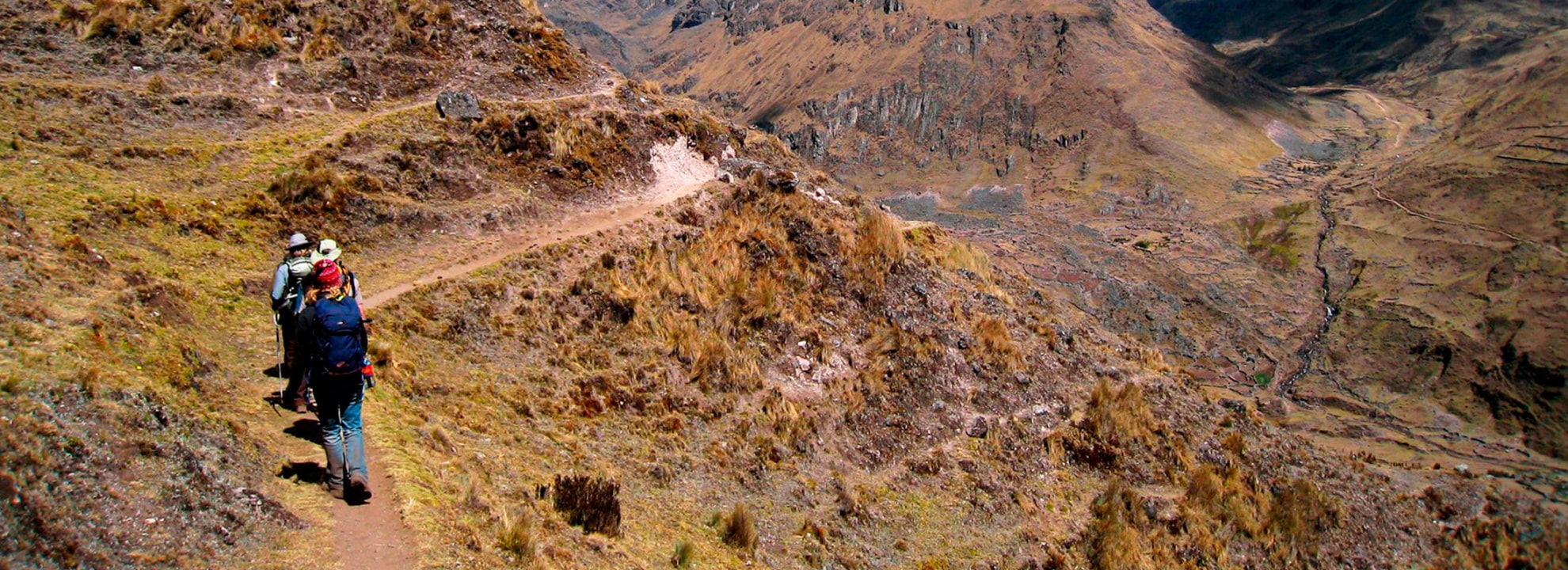 Paso Pachacutec pass, Lares Valley lagoons, Ollantaytambo archaeological park, Machu Picchu Citadel