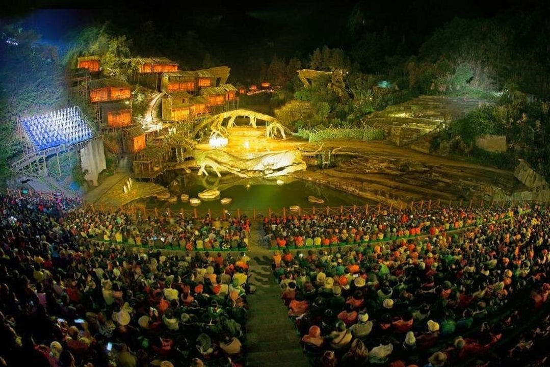 Tianmen Fox Fairy Show, Tianmenshan Canyon Theatre, Tianmen Mountain