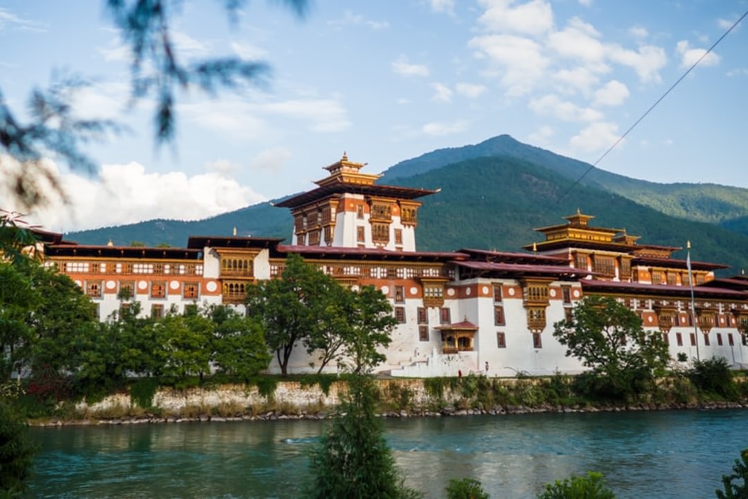 Cliffside Paro Taktsang, Dochula Pass, 108 Druk Wangyal Chortens, Punakha Dzong
