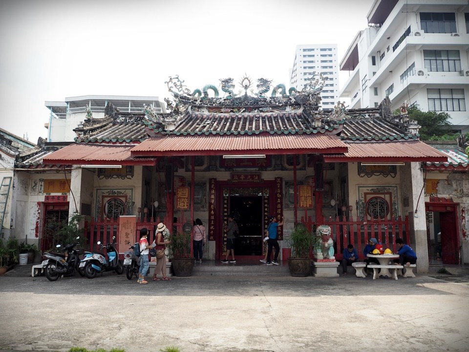 Talad Noi alleys, Little India streets, Tatian seafood market, Pak Klong flower market