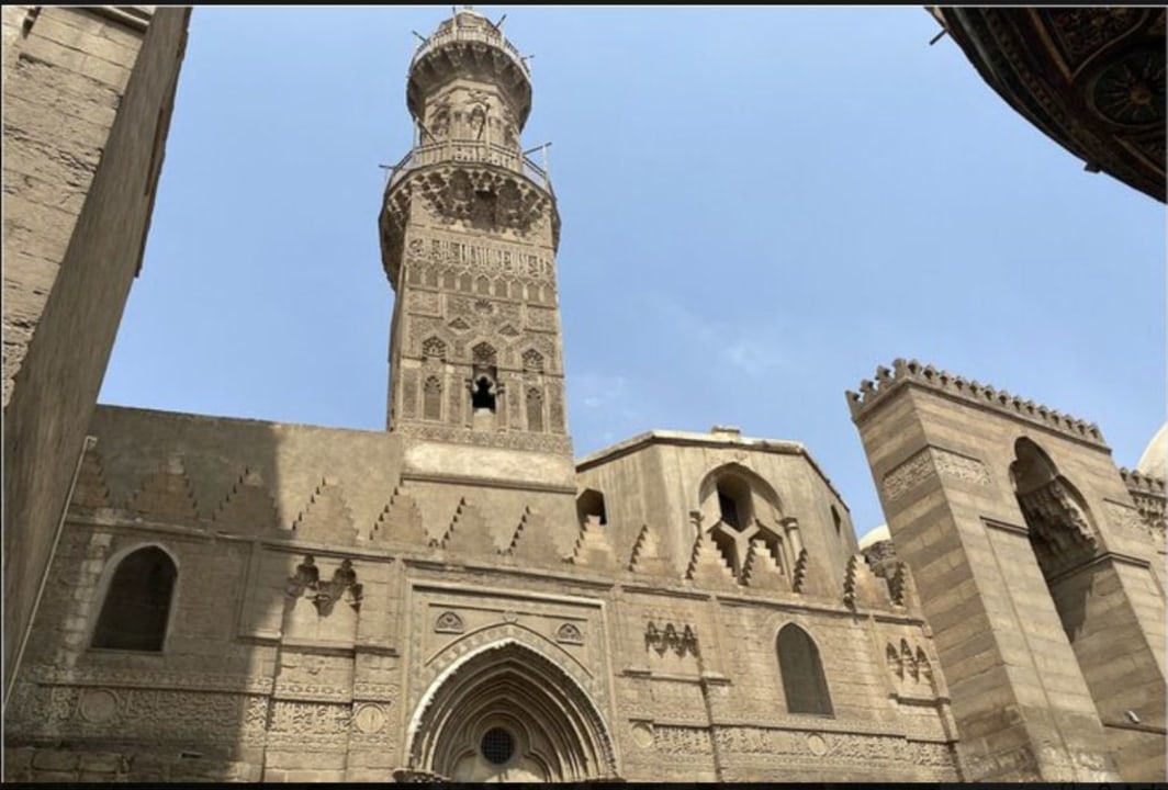 Giza Plateau, Great Pyramid of Giza, Great Sphinx of Giza, Khan el-Khalili