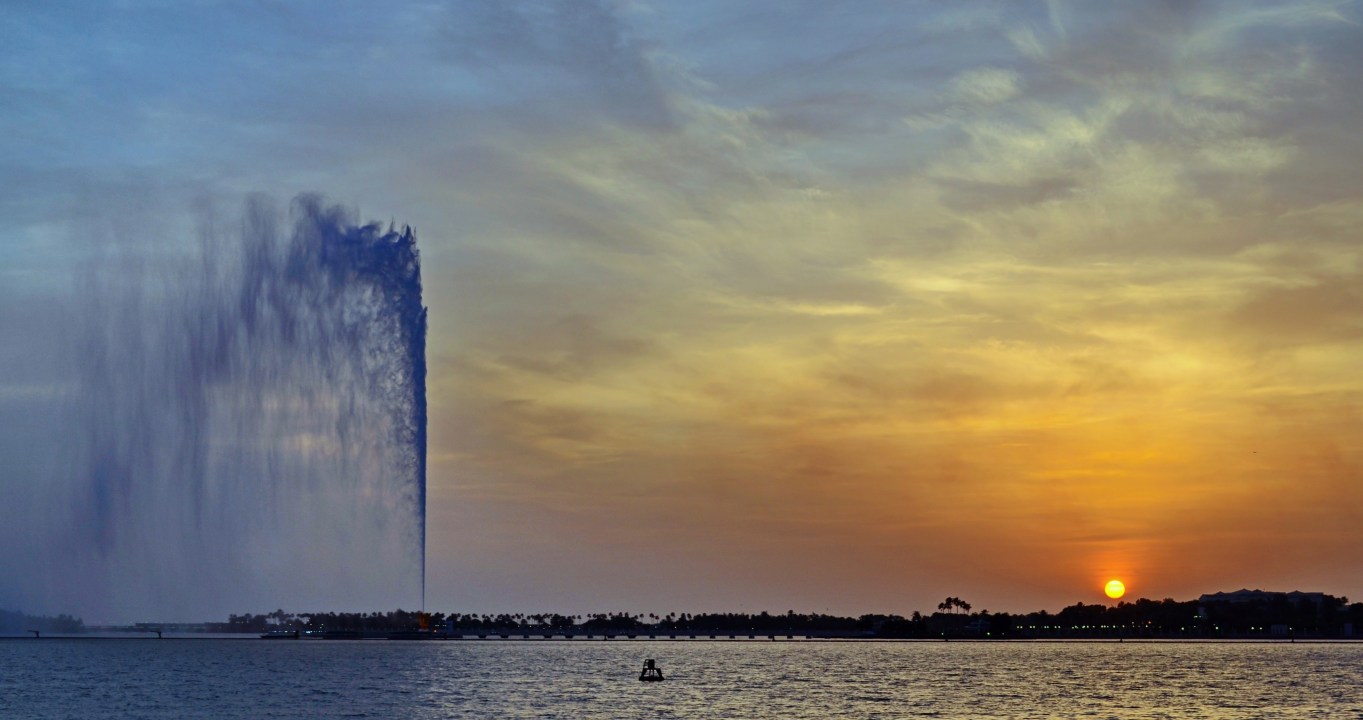 Jeddah Flagpole, Al-Balad, King Fahd's Fountain