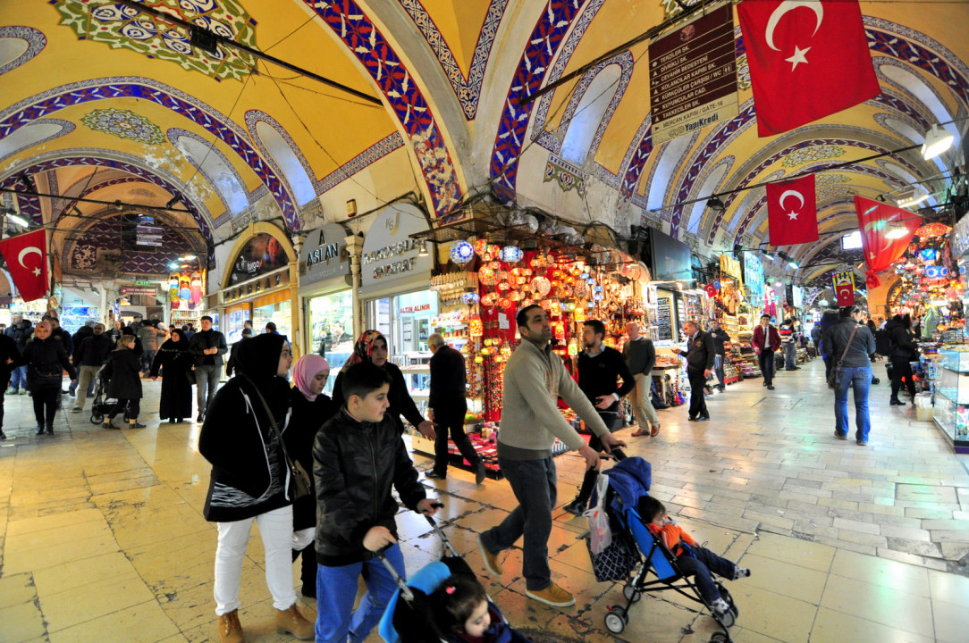 Bosphorus cruise, Topkapı Palace, Basilica Cistern, Golden Horn