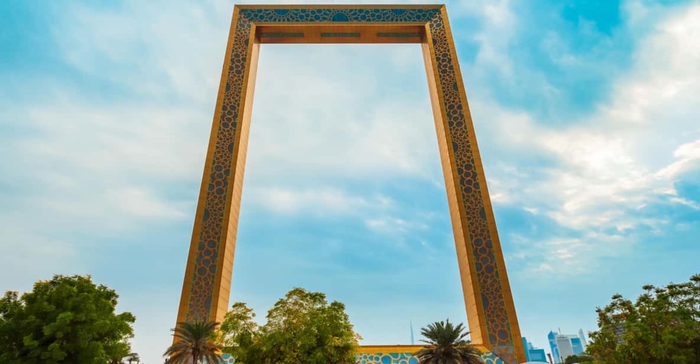 Dubai Frame, 150 m observation deck, old and new Dubai