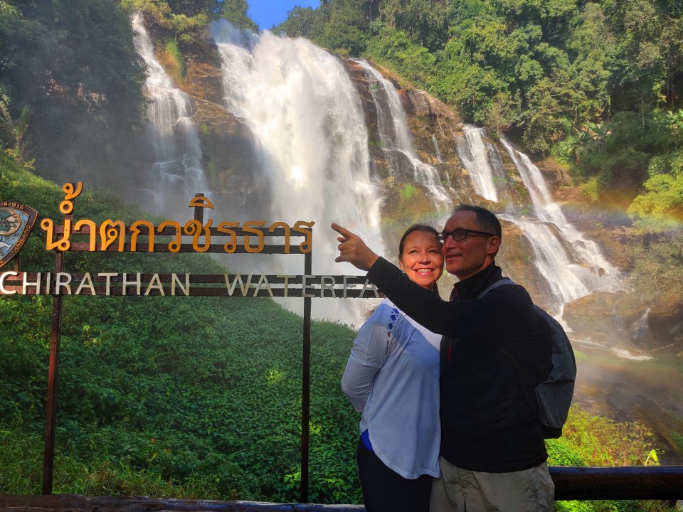 Doi Inthanon Mountain, Angka, king and queen pagodas, coffee-producing village