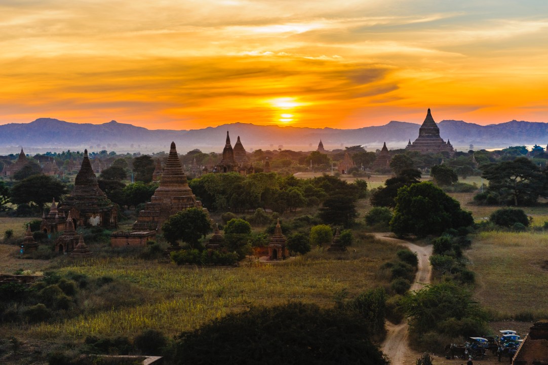 Kaladan River boat journey, Mrauk U temples, Mong-Khong Shwe du Stupa