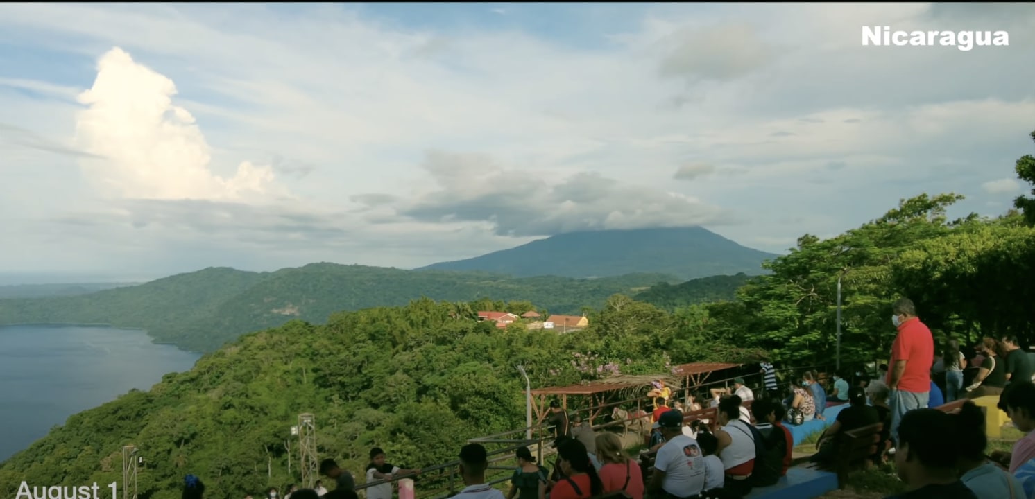 Catarina Central Park, Apoyo Crater, Laguna de Apoyo