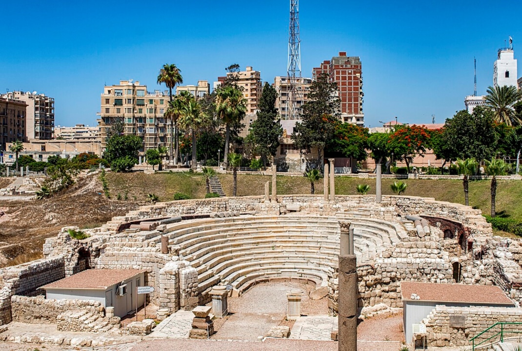 Bibliotheca Alexandrina, Citadel of Qaitbay, Corniche, Catacombs of Kom El Shoqafa