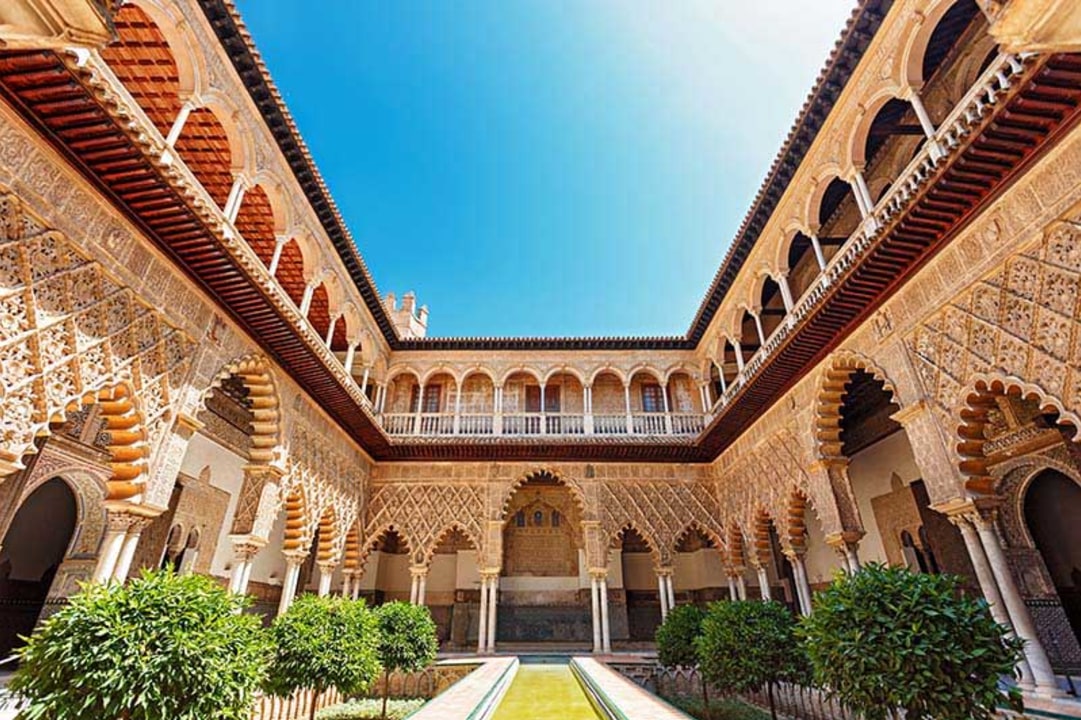 the Giralda, Royal Alcázar of Seville, Jewish Quarter of Seville, Guadalquivir riverside