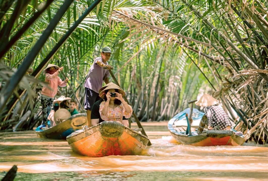 Tien River, four mythical islets, Vinh Trang Pagoda, peaceful mangrove canals