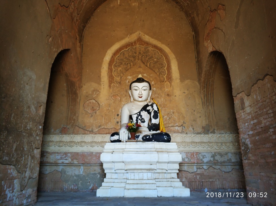 magnificent plains of Bagan, Shwezigon Pagoda, Ananda Temple, Dhammayangyi Temple