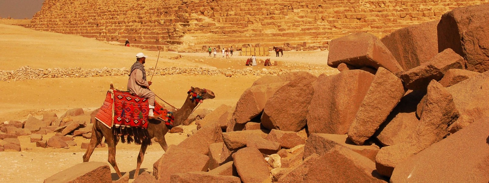 Top Local or Private Tour Guides in Cairo tourHQ
