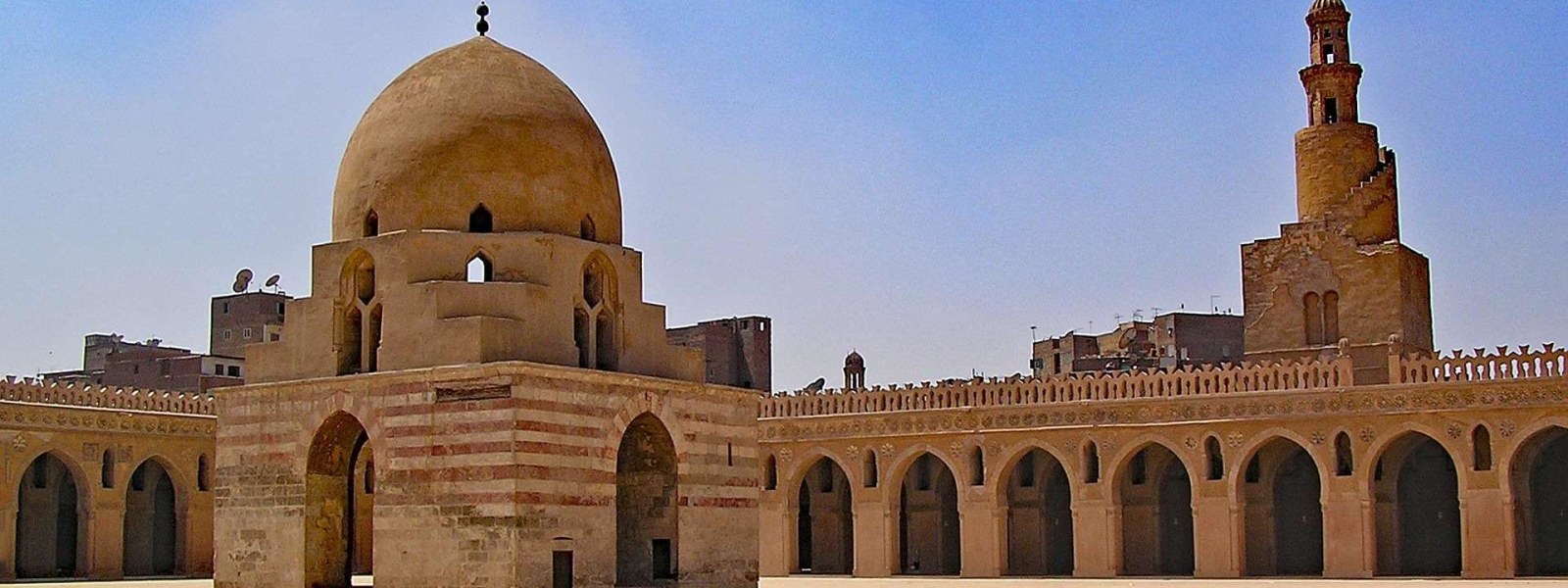 Top Local or Private Tour Guides in Cairo tourHQ